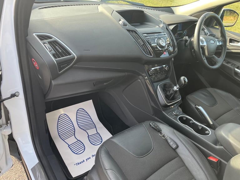  Ford Kuga 1.5T EcoBoost Titanium 2WD Euro 6 (s/s) 5dr Petrol Manual