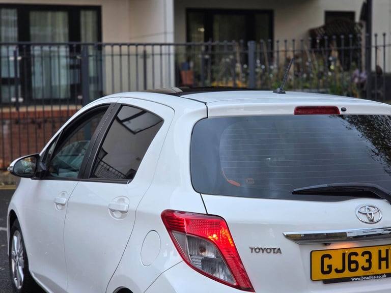 2013 Toyota Yaris 1.33 Dual VVT-i T Spirit Euro 5 5dr HATCHBACK Petrol Manual