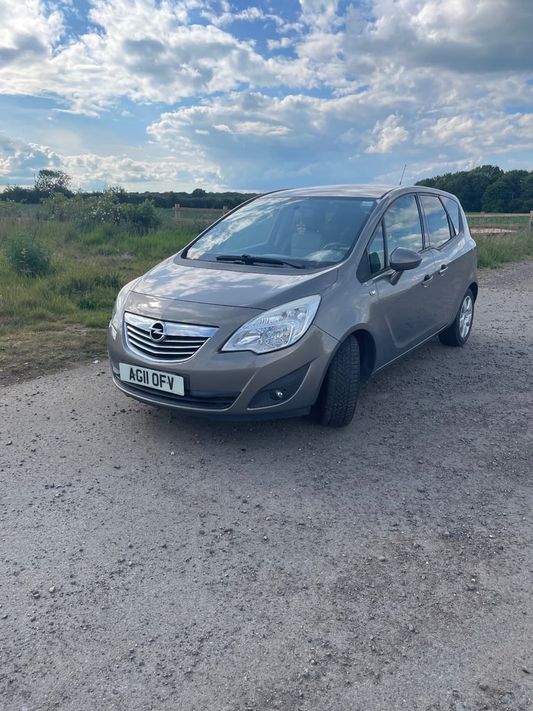 image for Opel Meriva LHD low miles