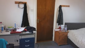image for West London Acton W3 Double Room to rent and share rest of flat.