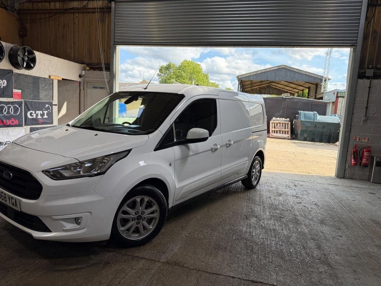 FORD TRANSIT CONNECT 1.5 240 EcoBlue Limited L2 Euro 6 (s/s) 5dr 2019