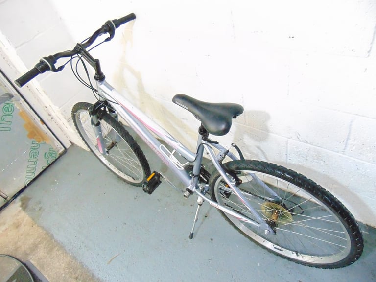 Aluminium Barracuda Mystique (18 inch frame) Hardtail Mountain Bike (free local delivery)