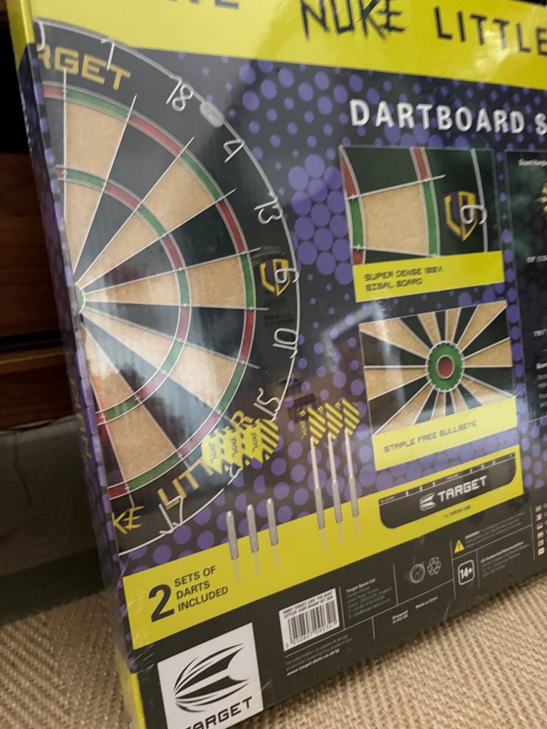 Target Luke Littler Dartboard Set 