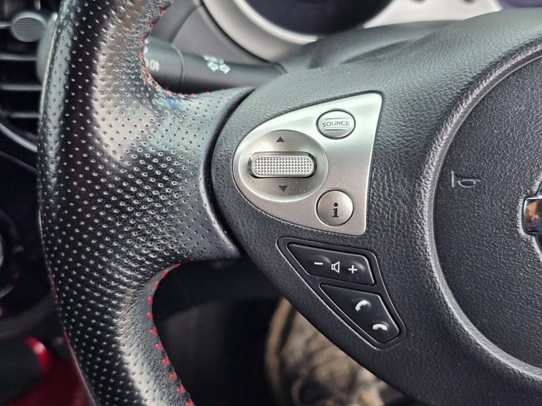 2014 Nissan Juke 1.6 Acenta Premium SUV 5dr Petrol XTRON Euro 5 (117 ps) SUV Petrol Automatic