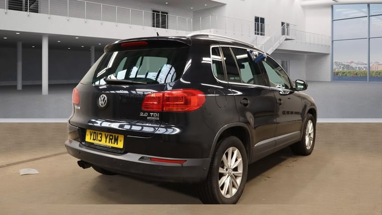 2013 Volkswagen Tiguan 2013 2.0 TDi BlueMotion Tech SE 5dr 4X4  DSG AUTO BLACK SERVICE HISTORY ES...