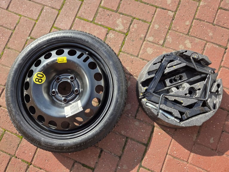 image for Space Saver Spare Wheel 16" Vauxhall & Jack