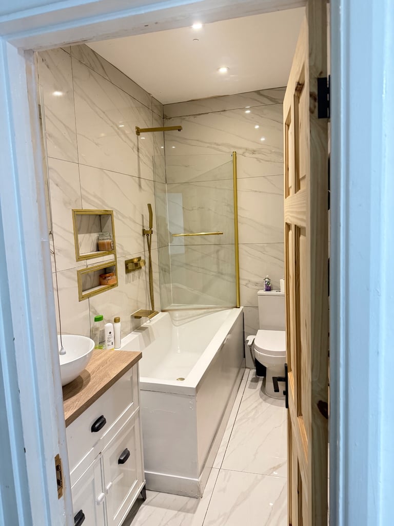 DOUBLE ROOM LONDON