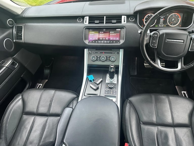 2017 Land Rover RANGE ROVER SPORT HSE DYNAMIC **** STUNNING COLOUR COMBO 