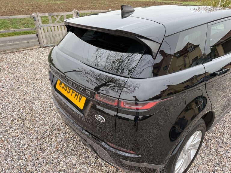 2019 Land Rover Range Rover Evoque 2.0 D150 R-Dynamic S 5dr 2WD ESTATE DIESEL Manual
