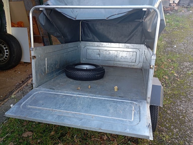 Erde 102