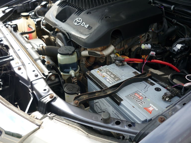 2013 Toyota Hilux HL2 D/Cab Pick Up 2.5 D-4D 4WD 144 PICK UP Diesel Manual