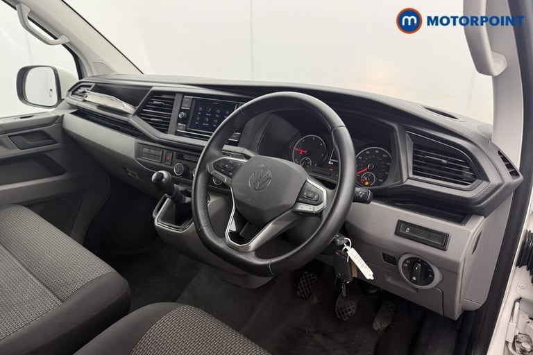 2024 Volkswagen Transporter 2.0 TDI 110 Highline Van PANEL VAN DIESEL Manual