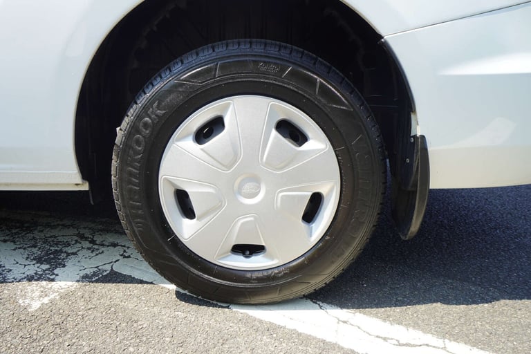 2020 Ford Transit Custom 2.0 Transit Custom 320 Trend EcoBlue + LWB + Twin Slider + High Spec Pan...