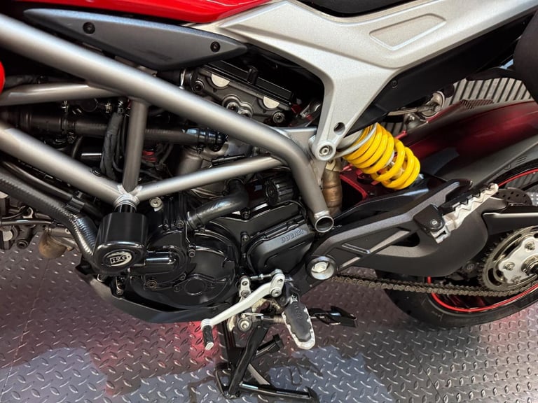 2015 Ducati Hyperstrada 821 821 Euro 3