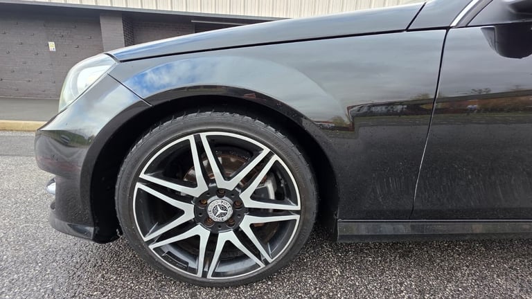 2012 Mercedes-Benz C Class C220 CDI BlueEFFICIENCY AMG Sport Plus 2dr Auto COUPE Diesel Automatic