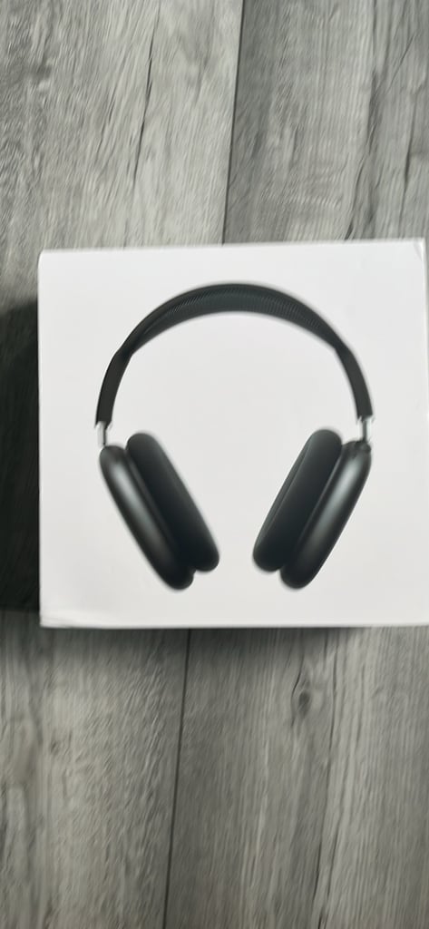 image for Apple AirPods Max usbc