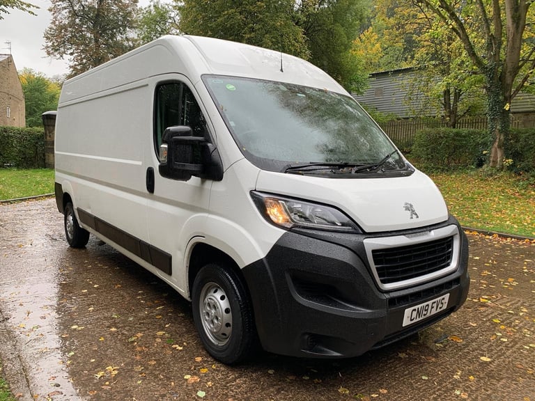 image for 2019 Peugeot Boxer 335 L3H2 PROFESSIONAL 2.0 BLUE HDI LWB VAN (EURO 6) NO VAT !