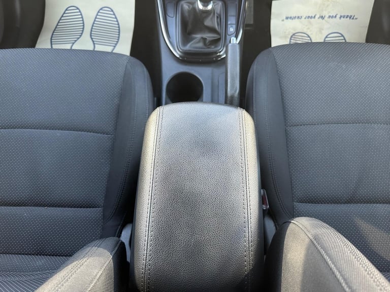 2014 Kia Carens 1.6 GDi EcoDynamics 2 Euro 5 (s/s) 5dr MPV Petrol Manual