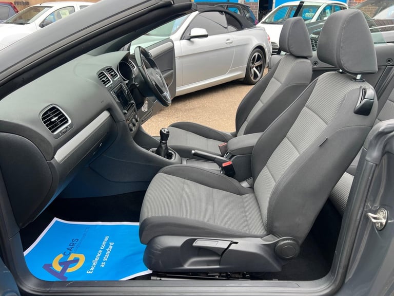 2015 Volkswagen Golf 1.6 TDI BlueMotion Tech SE Cabriolet 2dr Diesel Manual Euro 5 (s/s) (105 ps ...