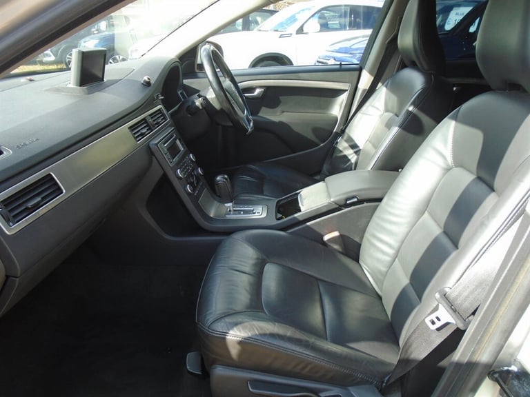 2009 Volvo V70 2.5T [231] SE Premium 5dr Geartronic ESTATE PETROL Automatic