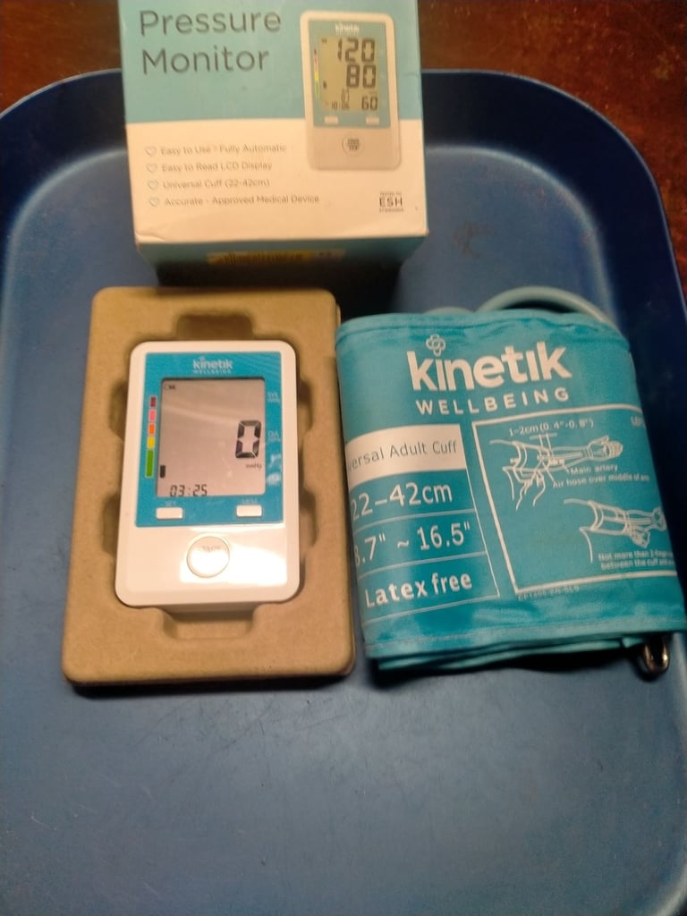 blood pressure machine 