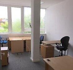 Office spac in Twickenham - rent £800pm