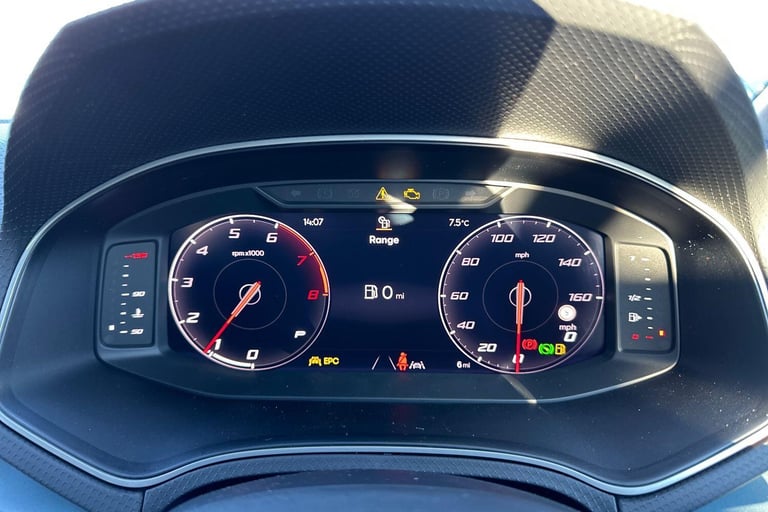 2025 SEAT Arona 1.0 TSI XPERIENCE Lux DSG Euro 6 (s/s) 5dr SUV PETROL Automatic