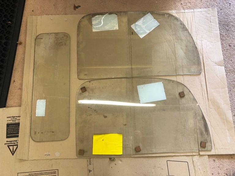 image for 1940 Ford Pickup Glass.