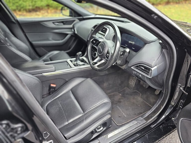 2021 Jaguar XE D200 MHEV R-Dynamic SE Saloon Diesel Automatic