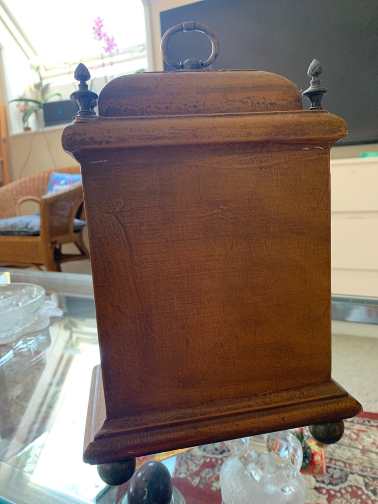 Wooden mantel clock