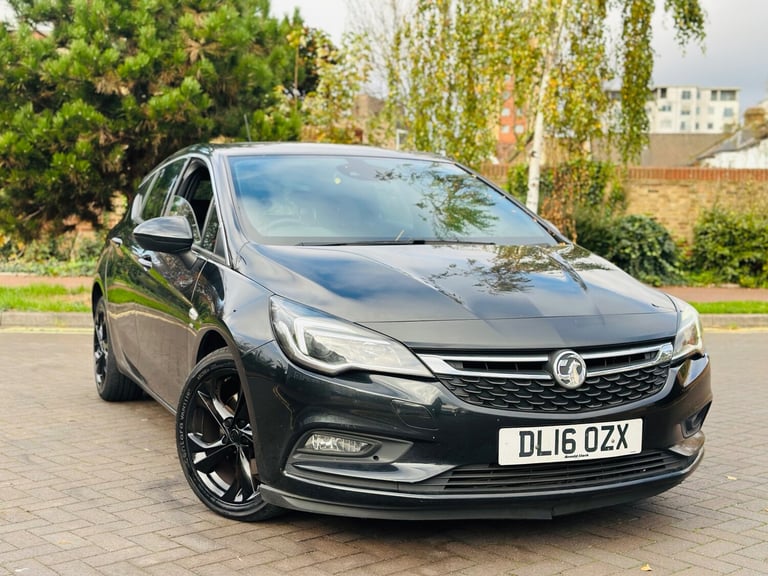 image for 2016 Vauxhall Astra 1.6 CDTi 16V 136 SRi 5dr HATCHBACK Diesel Manual
