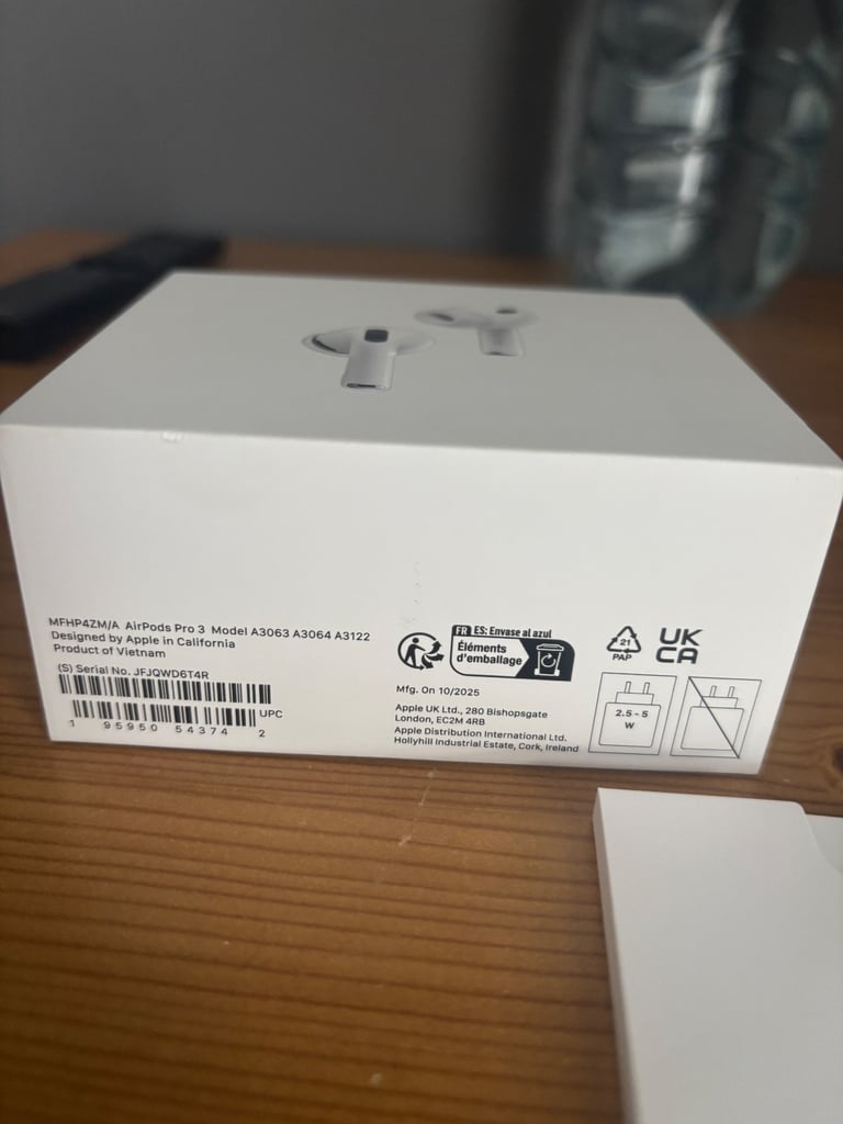 Apple AirPods Pro 3rd generation 