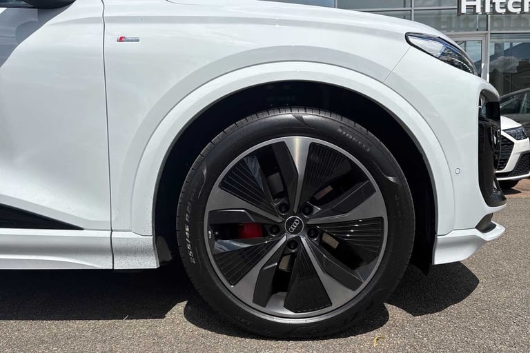 2025 Audi Q6 e-tron 285kW Qtro 100kWh Edition 1 5dr Auto[Sound+Vision] Estate Electric Automatic