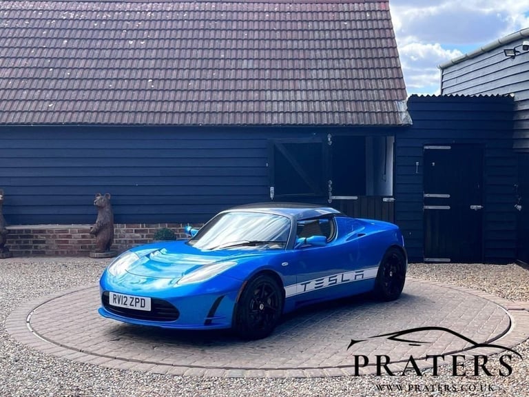 image for 2012 Tesla Roadster Convertible 2dr Electric Auto (288 bhp) Convertible Automatic