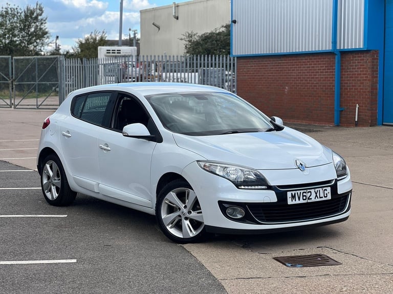 Renault Megane 1.5 dCi Dynamique TomTom Euro 5 (s/s) 5dr Diesel Manual - Image 5