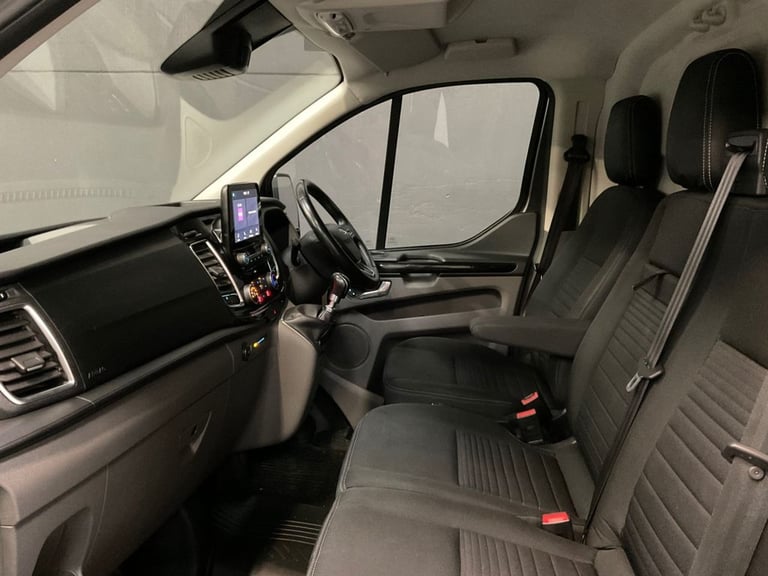 2020 Ford Transit Custom 2.0 280 EcoBlue Limited Panel Van 5dr Diesel Manual L1 H1 Euro 6 (s/s) (...