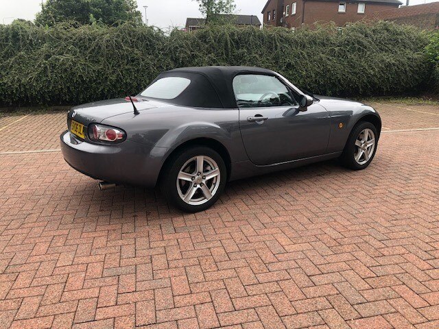 MAZDA MX-5 1.8 CONVERTIBLE. ONLY 1 PREVIOUS OWNER