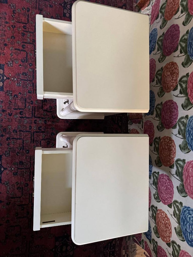 PAIR LAURA ASHLEY ‘CLIFTON’ BEDSIDE CABINETS, IVORY/CREAM, VGC