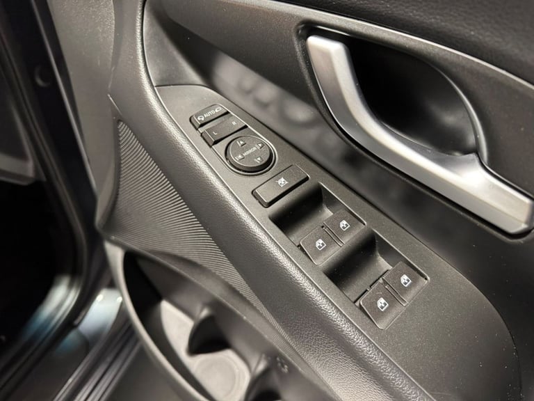 2020 Hyundai i30 1.0T GDI SE Nav 5dr ESTATE PETROL Manual