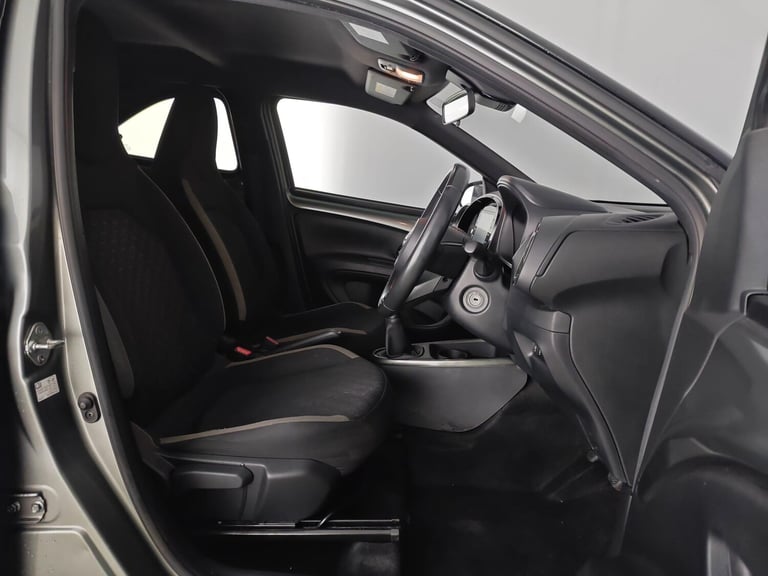 2022 Toyota Aygo X 1.0 VVT-i Edge Euro 6 (s/s) 5dr HATCHBACK Petrol Manual