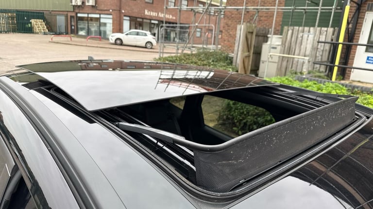  Ford Kuga 2.5 Duratec 14.4kWh ST-Line X Edition SUV 5dr Petrol Plug-in Hybrid CVT Eur Petrol/Ele...