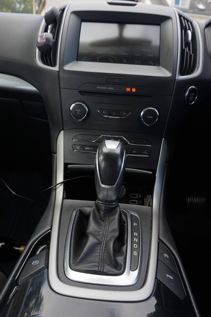 Ford, GALAXY, MPV, 2017, Semi-Auto, 1997 (cc), 5 doors 