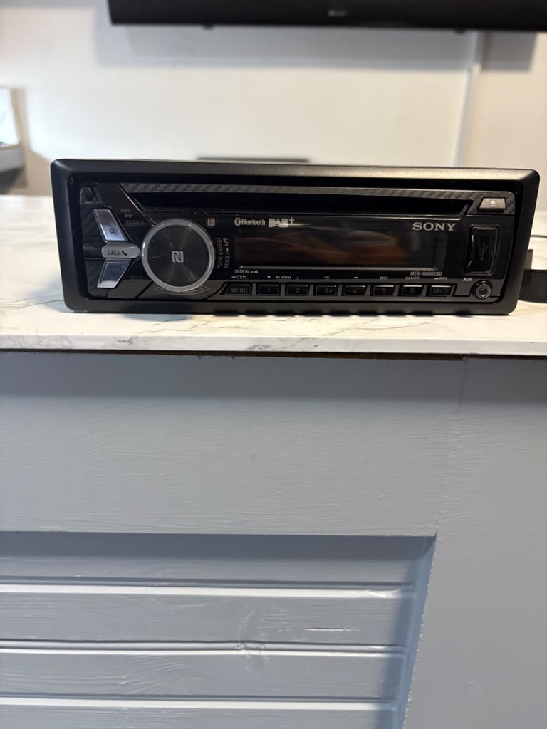 Sony car stereo 