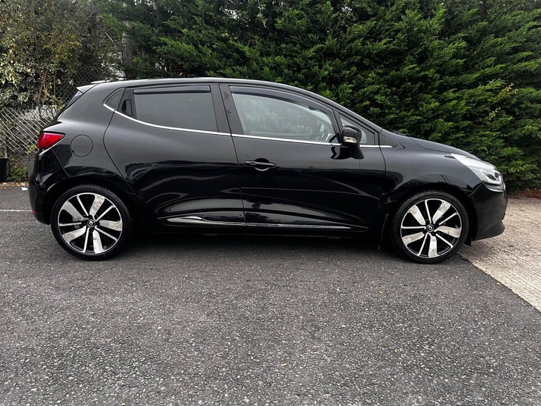 2016 Renault Clio 0.9 TCe Iconic 25 Nav Euro 6 (s/s) 5dr HATCHBACK Petrol Manual