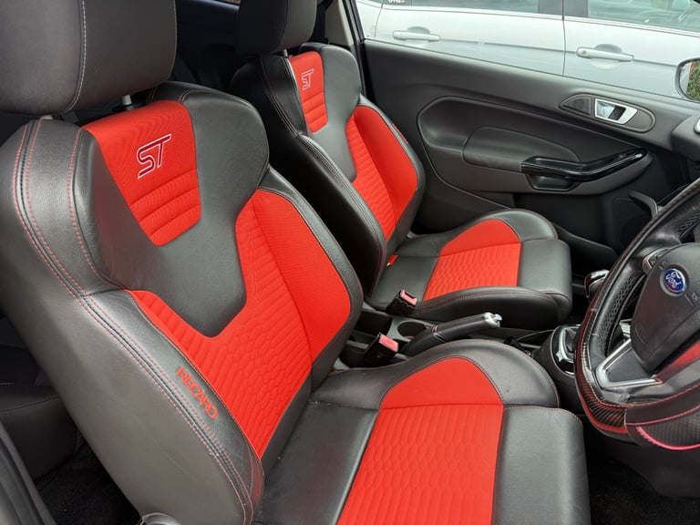 2015 Ford Fiesta 1.0 EcoBoost Zetec 3dr HATCHBACK Petrol Manual