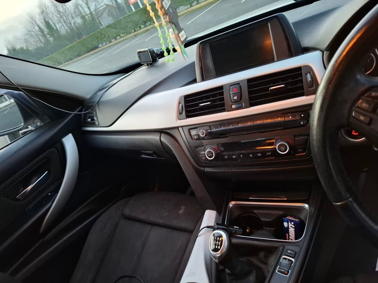 BMW, 3 SERIES, Saloon, 2012, Manual, 1995 (cc), 4 doors