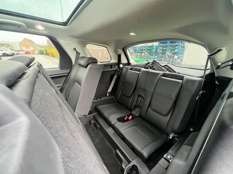 2017 Land Rover Discovery Sport 2.0 TD4 SE Tech Auto 4WD Euro 6 (s/s) 5dr ESTATE Diesel Automatic