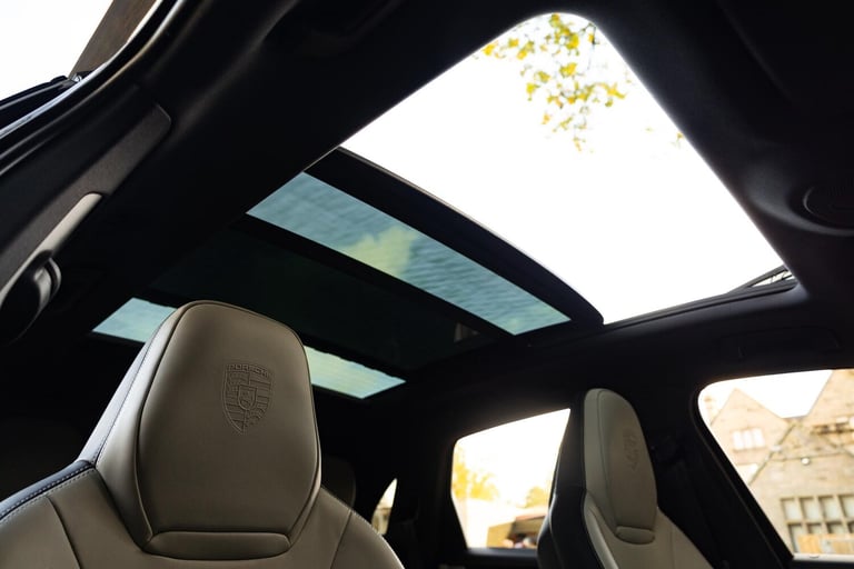 2023 Porsche Cayenne 3.0 V6 E-Hybrid 25.9kWh TiptronicS 4WD Euro 6 (s/s) 5dr ESTATE Petrol/Electr...