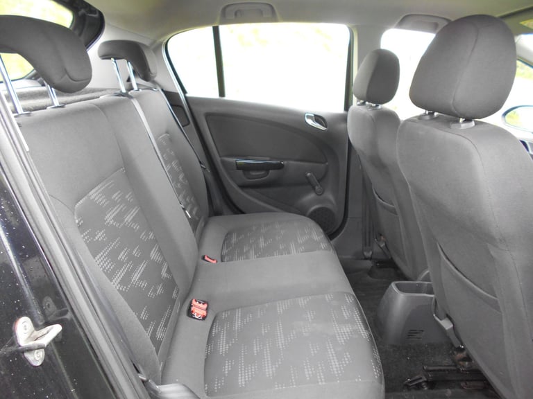 VAUXHALL CORSA 1.3 CDTI DIESEL DESIGN BLACK 2014 £35 ROAD TAX BARGAIN ONLY £2295 *LOOK* PX/DELIVERY