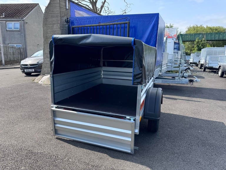 BRAND NEW NIEWIADOW 5ft x 4ft SINGLE AXLE FRAME AND COVER TRAILER (50CM)
